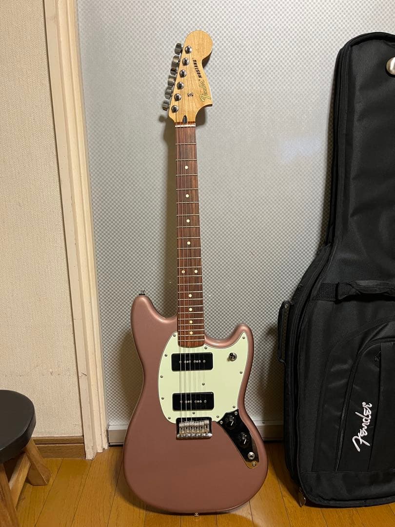 美品/ FENDER Mustang 90, Burgundy ムスタング