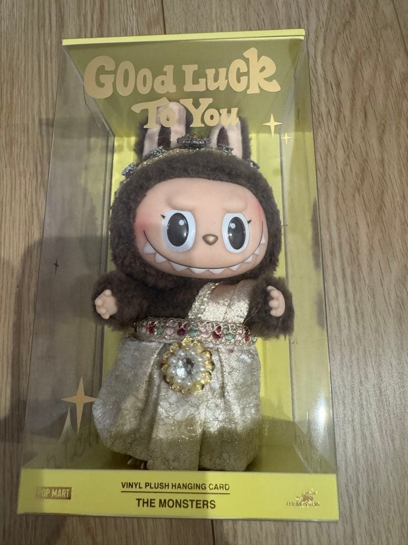 正規品　POPMART LABUBUとcrybabyタイ限定3点セット