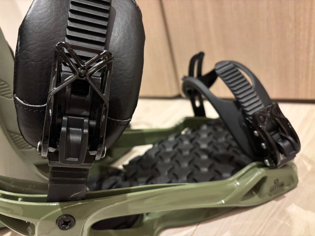 Salomon RHYTHM ビンディング M