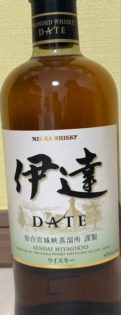ウイスキー　ニッカウイスキー DATE 700ml