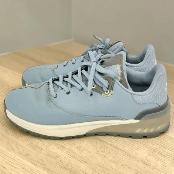 アディダス ゴルフ ゴルフシューズ 26.5cm GV9773 スニーカー 水色