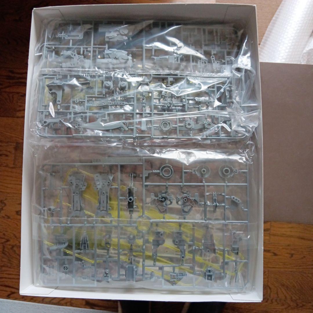 MSN-06S SINANJU Ver.Ka プラモデル & ベース