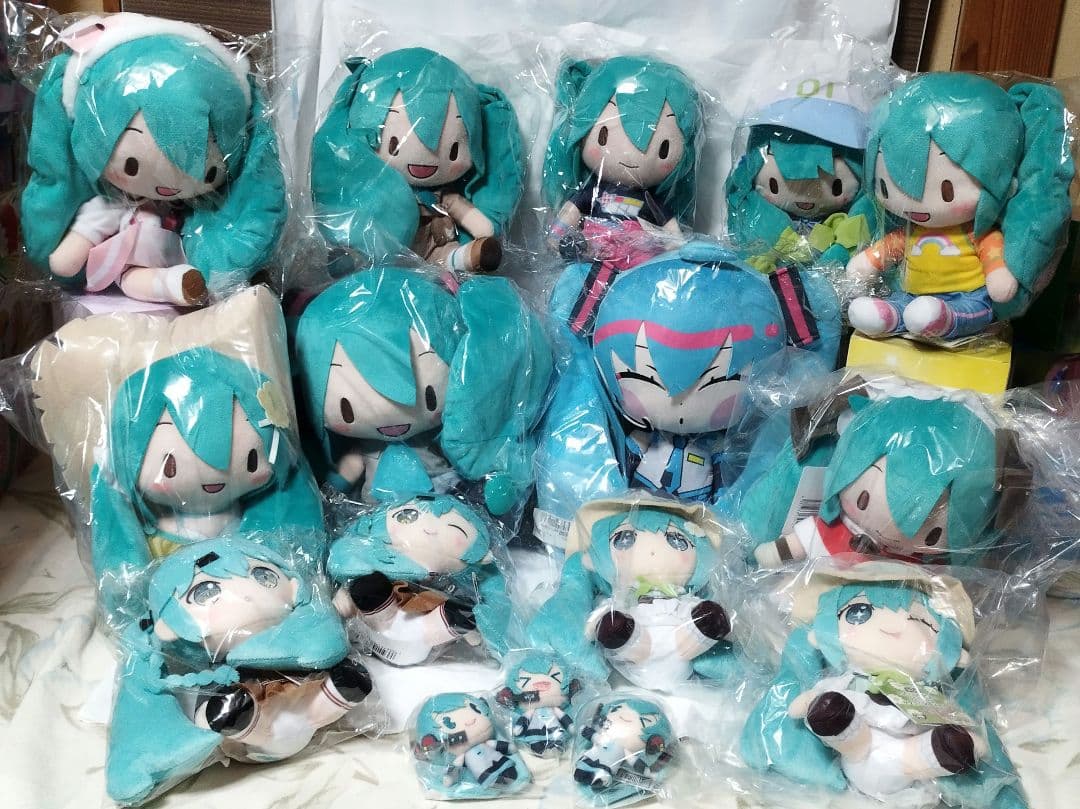 【即購入OK】初音ミク ぬいぐるみ16点セット