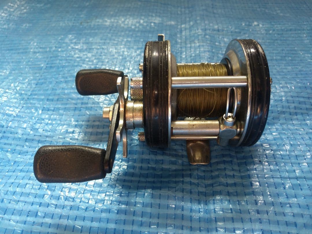 ABU Ambassadeur　アブ　アンバサダー　5000C　83年製　中古