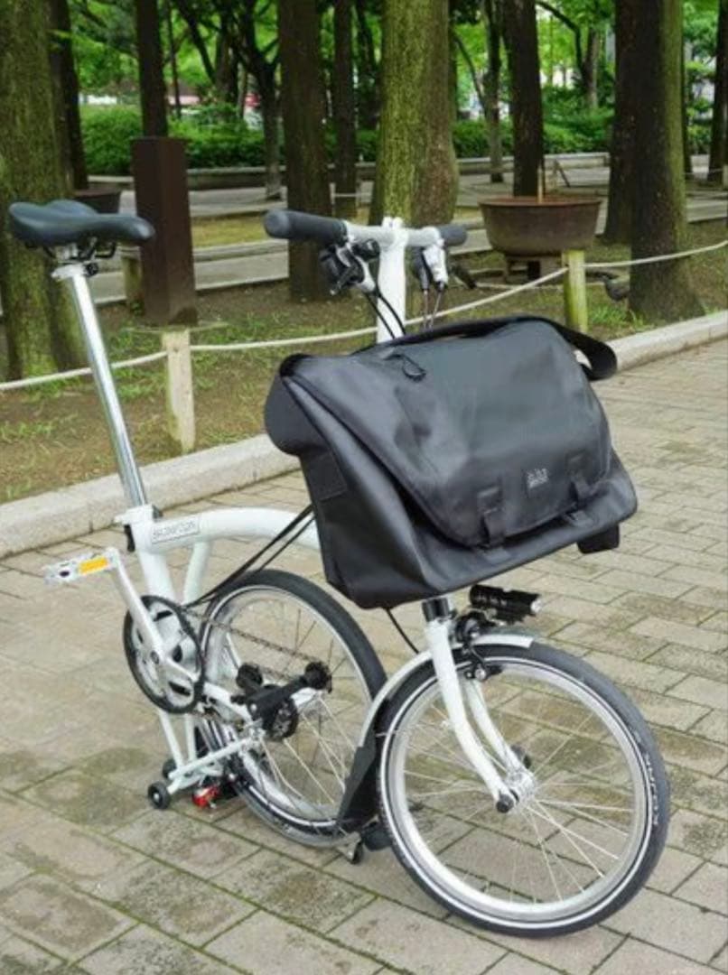 新品未使用　ブロンプトン　防水メッセンジャーバッグ