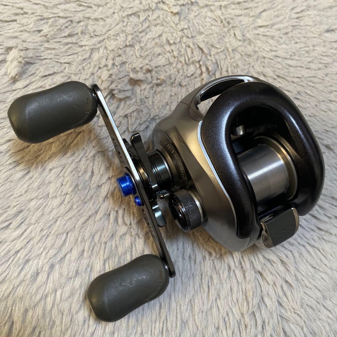 シマノ　限定　11メタニウムmg7 V2 レフトハンドル　アベイル