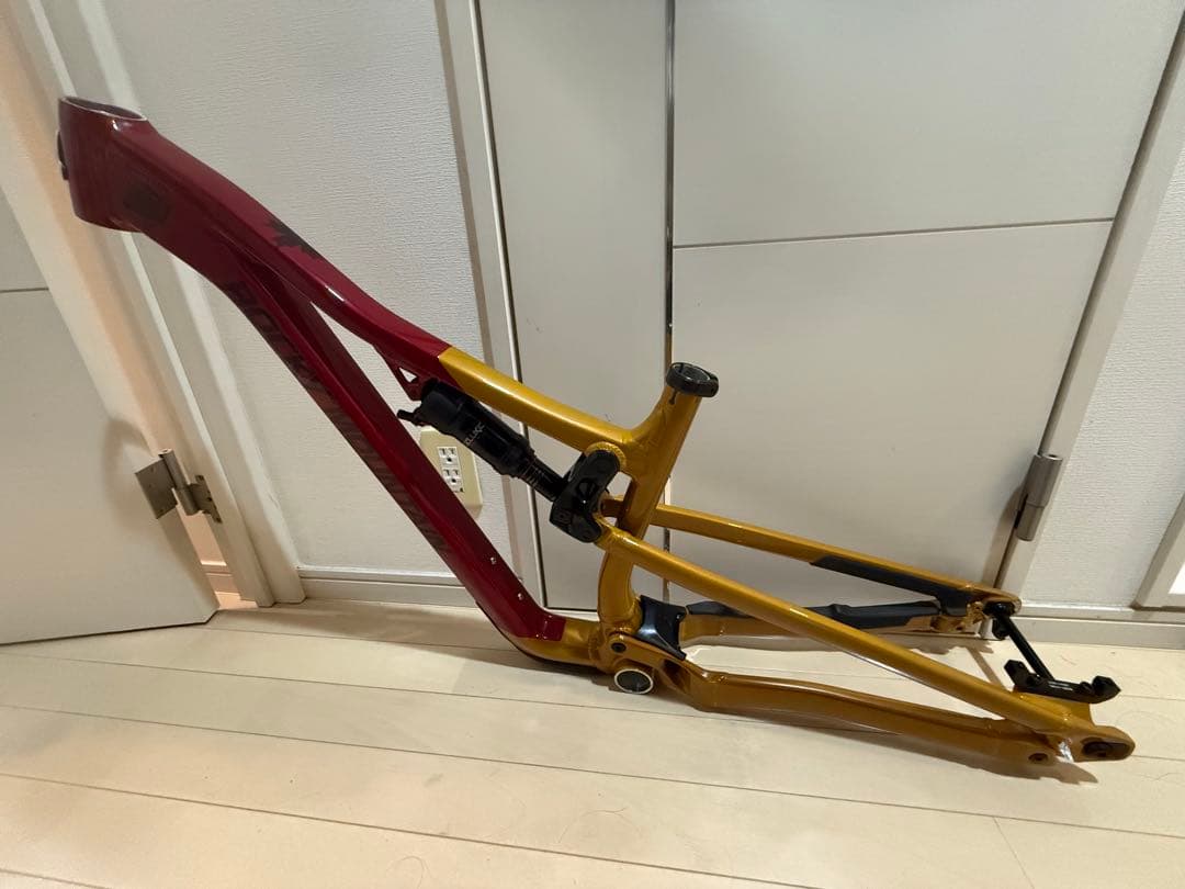 ロッキーマウンテンINSTINCT Alloy 30 2022モデル　Sサイズ