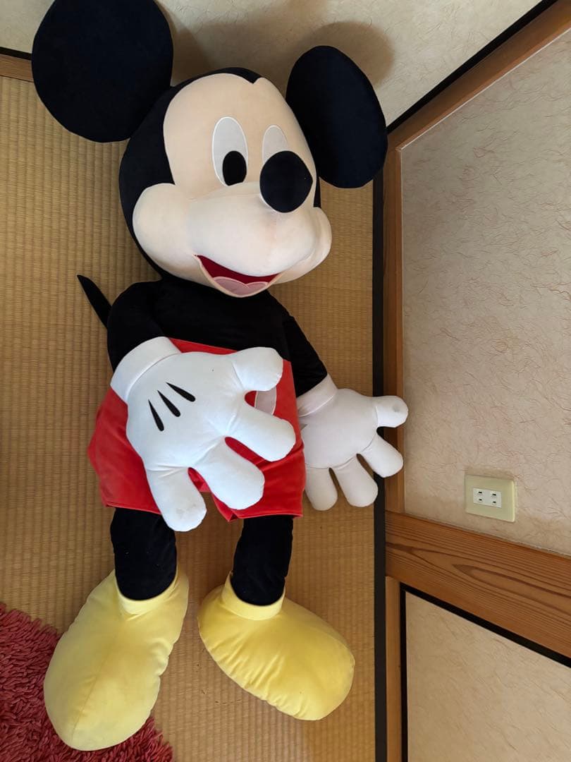 ミッキーマウス ぬいぐるみ 特大 DisneyStore