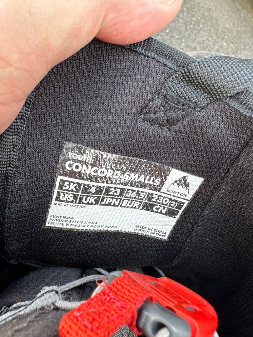 BURTON Youth CONCORD SMALLS 23センチ