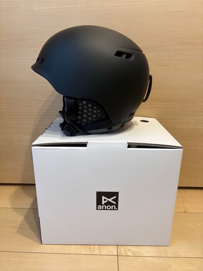 【美品】anon アノン ヘルメットRODAN Mサイズ