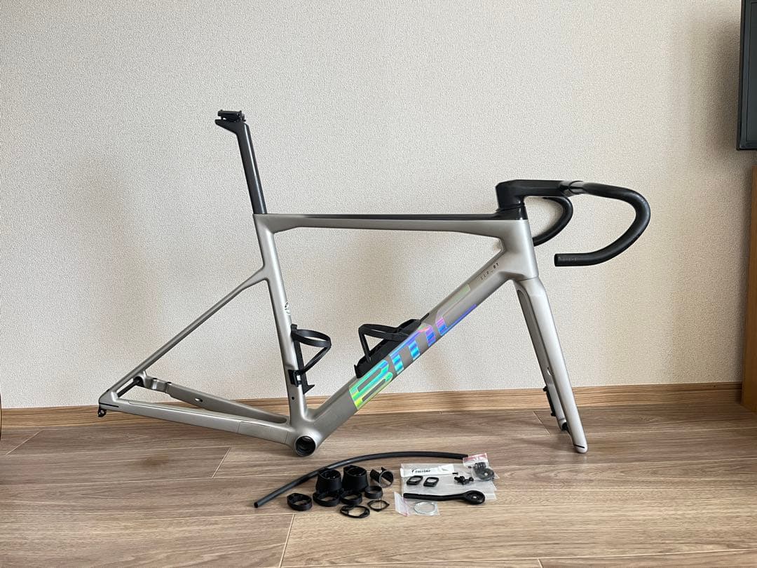 BMC Teammachine SLR01 54サイズ 一体型ハンドル付き