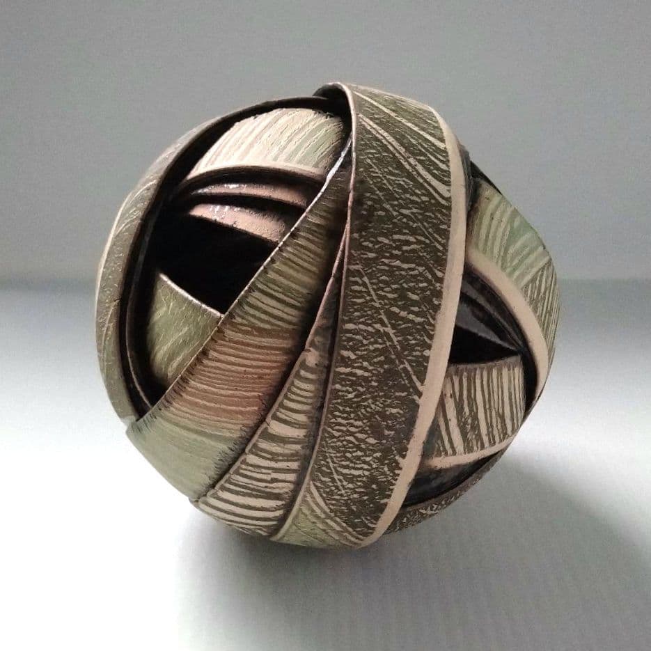 陶芸家 アーグネス・フス 「無限」 花器 フラワーベース 陶器 アート作品 希少