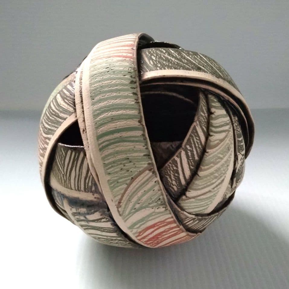 陶芸家 アーグネス・フス 「無限」 花器 フラワーベース 陶器 アート作品 希少