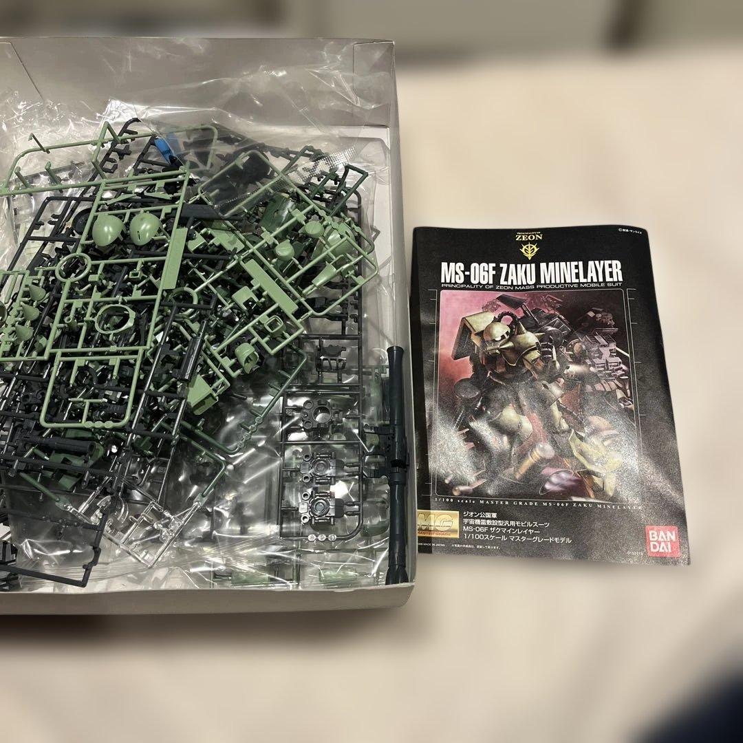 バンダイ MG 1/100 MS-06F ザクマインレイヤー　ジャンク　制作途中