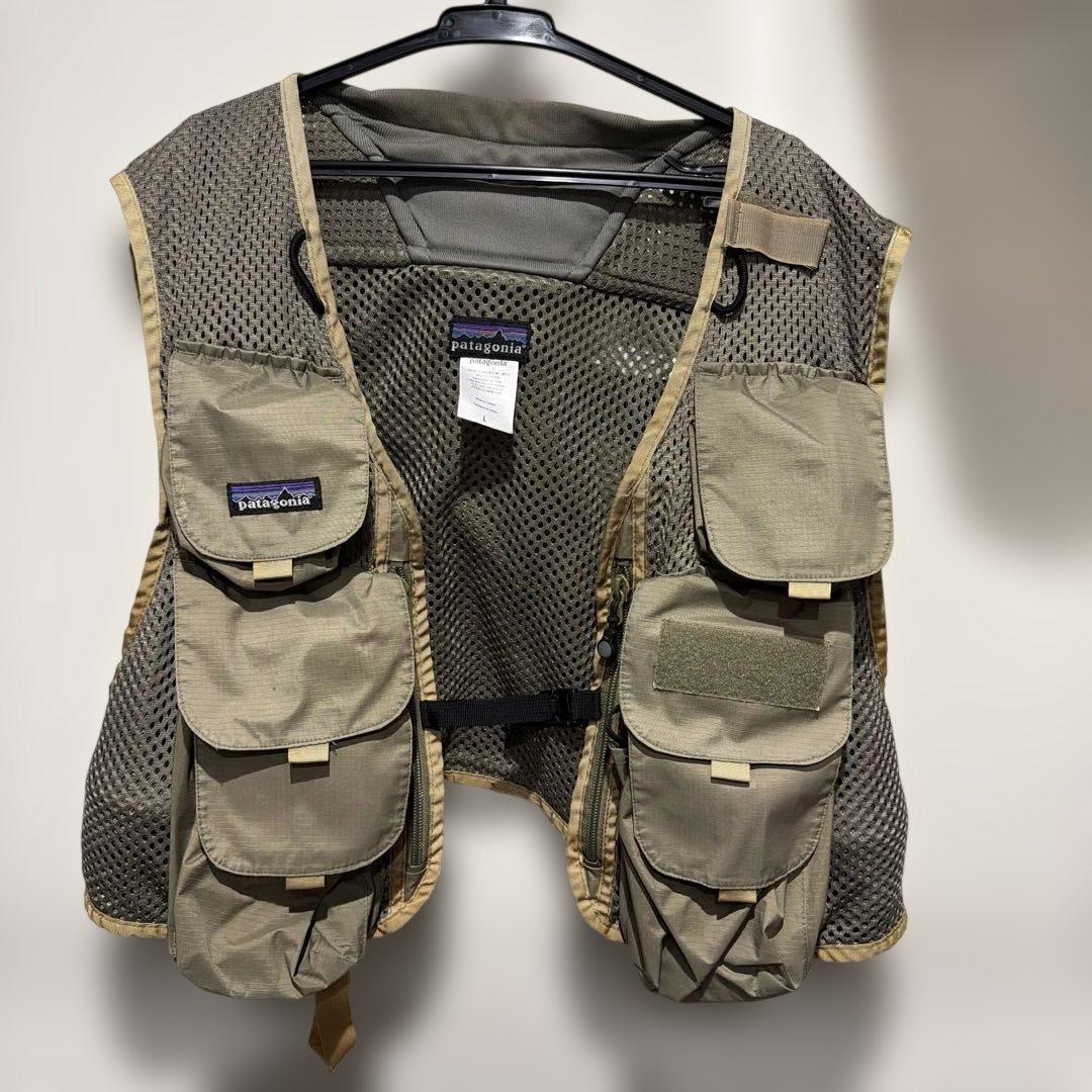 Patagonia フィッシングベスト カーキ