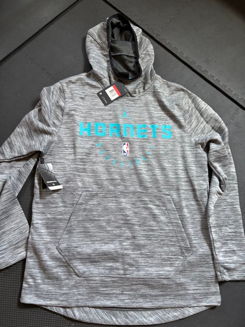 nba ホーネッツ　パーカー　ジョーダン