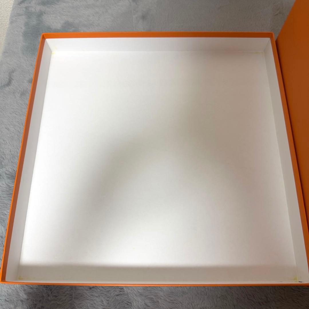 【美品】【一角破れあり】HERMES エルメス　バーキン30空箱 正方形