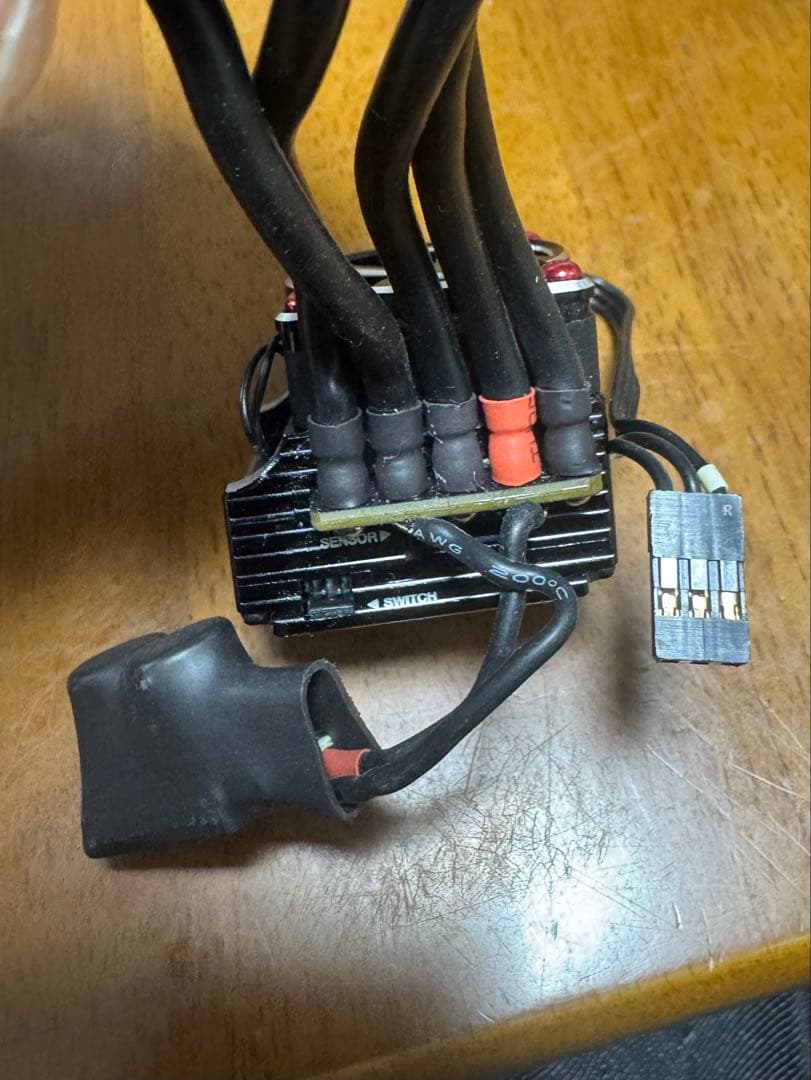 FLETA PRO V2 ブラシレスESC ブラック ＋ プログラムカードおまけ