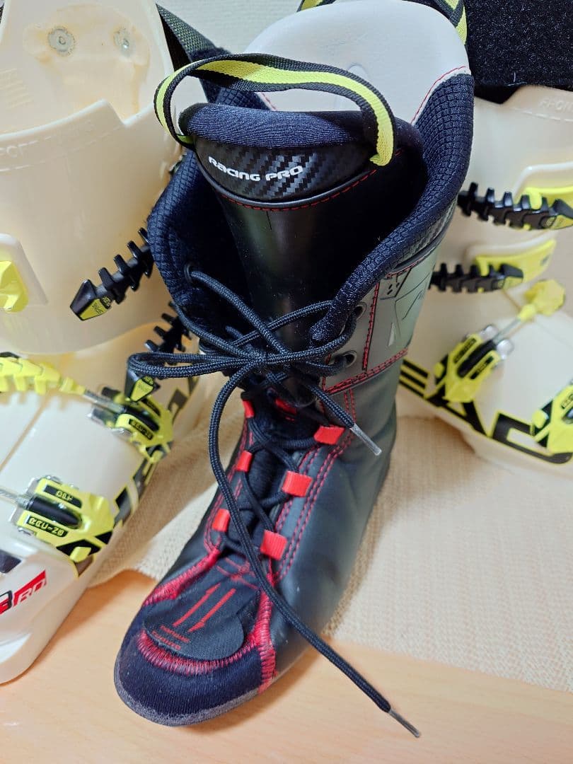 ♦HEAD♦RAPTOR B3 RDレーサーモデル♦希少サイズ22.0-22.5