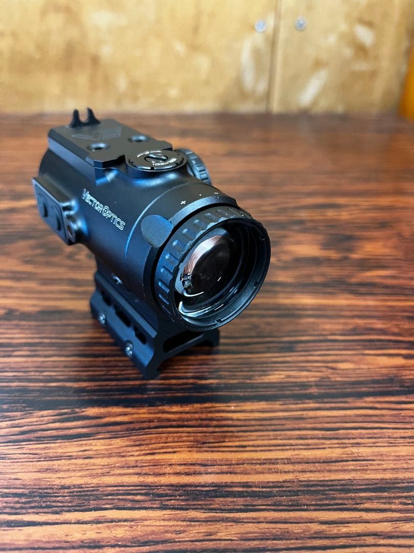 Vector Optics Paragon 4×24 Prism Scope