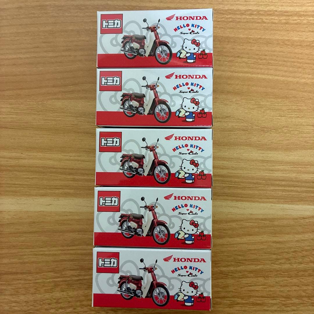 トミカ　キティーちゃん　カブ　5個セット