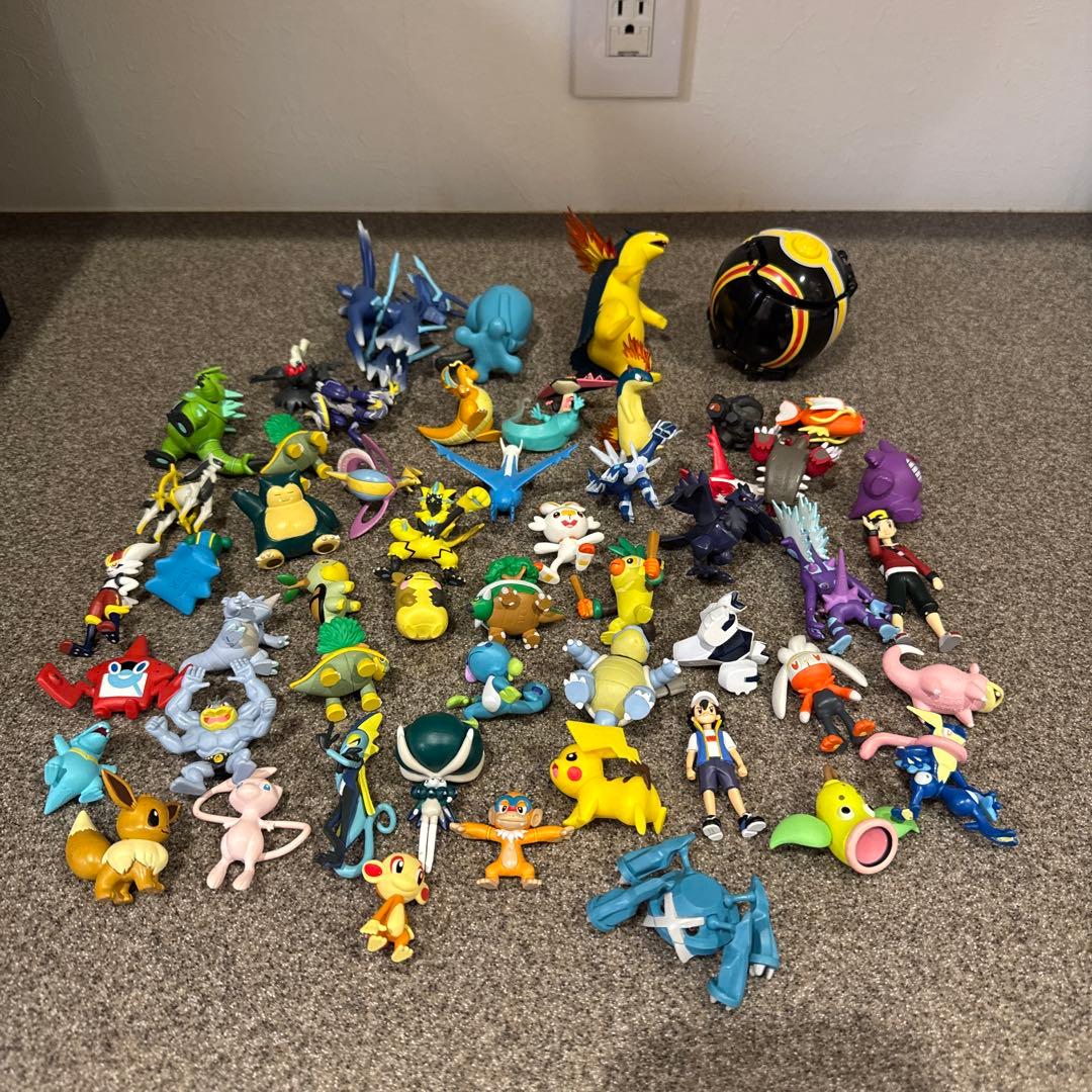 モンコレ　ポケモンフィギュアセット 52体 ポケデルゼ1個　TOMY 断捨離品