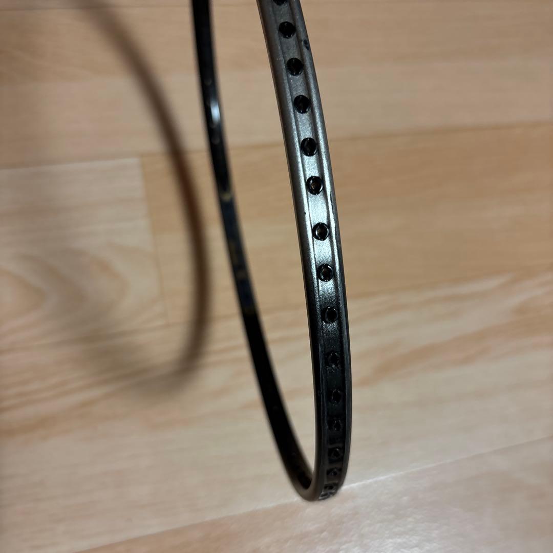 バドミントンラケット　YONEX Carbonex 30 MUSCLE