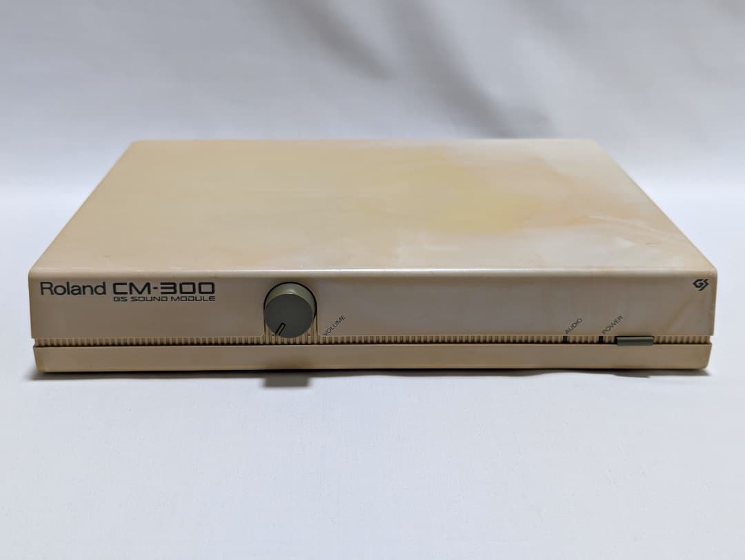 Roland CM-300　GS SOUND MODULE　シンセサイザー　音源