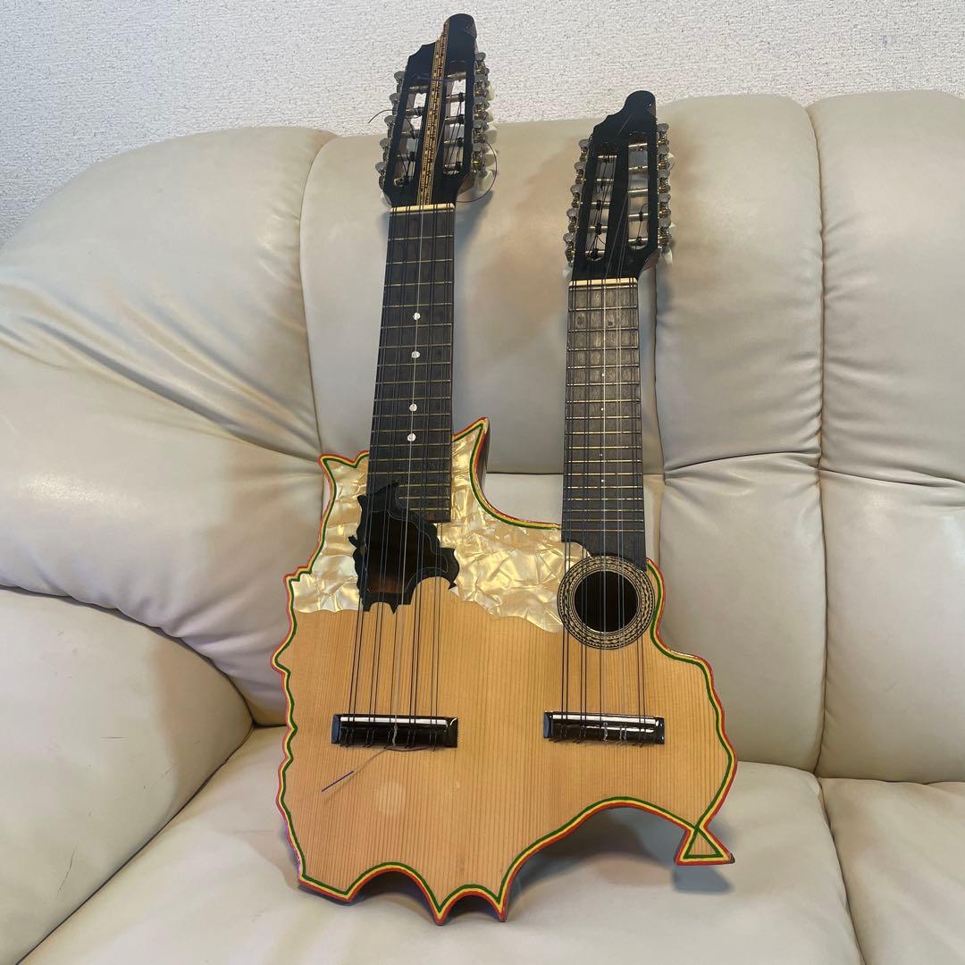 民族楽器 チャランゴ