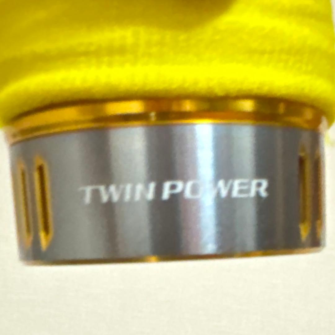 ツインパワー6000番　替えスプール