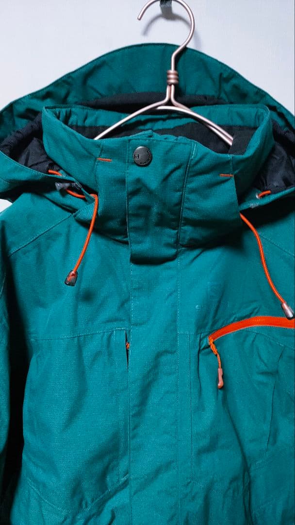 【SALOMON サロモン】スキーウェア 中綿ジャケット 雪山 保温