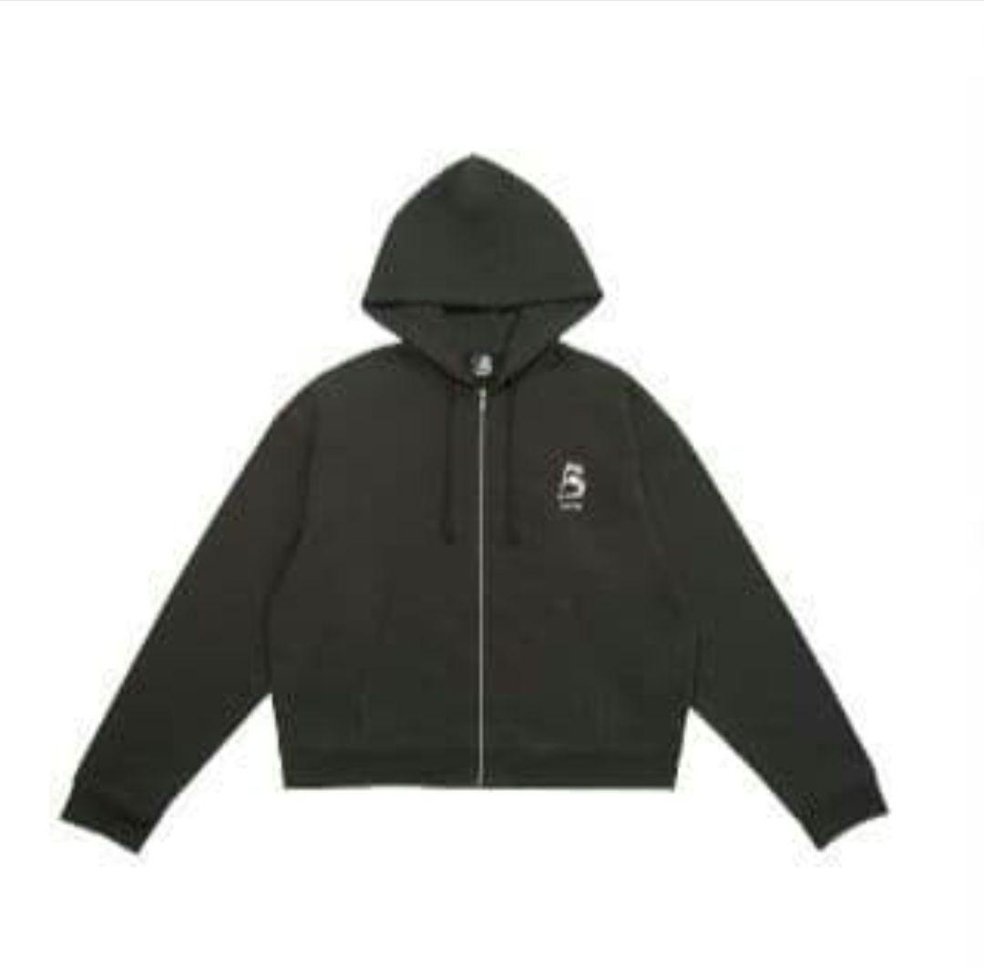 SixTONES MILESixTONES パーカー