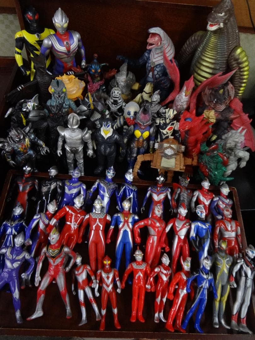 ウルトラマンシリーズフィギュアセット●ウルトラ戦士・怪獣