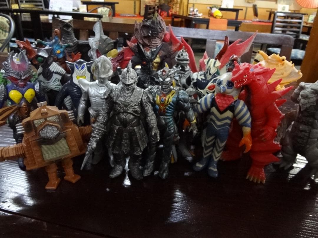 ウルトラマンシリーズフィギュアセット●ウルトラ戦士・怪獣