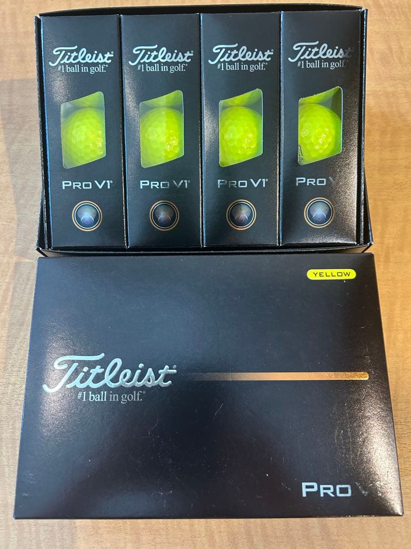 タイトリスト　V1 イエロ2ダース
