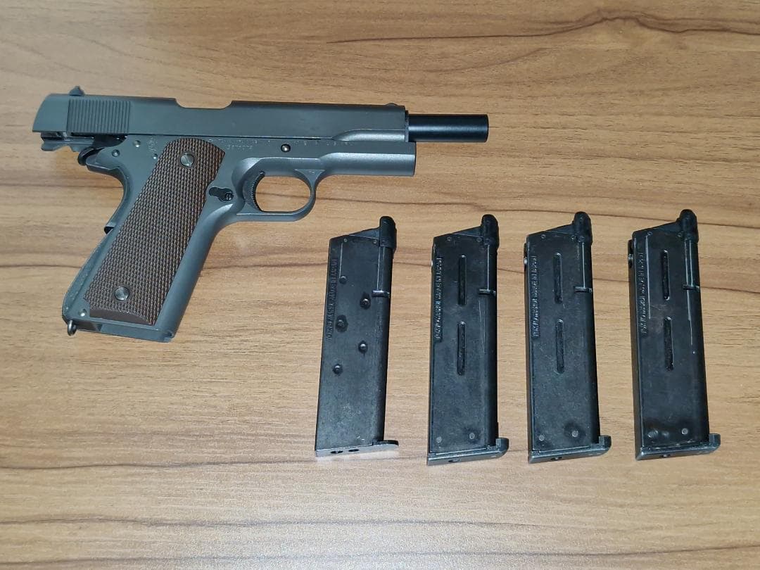 東京マルイ M1911A1 内部カスタム 呼びマガジン等 サバゲー卒業セット