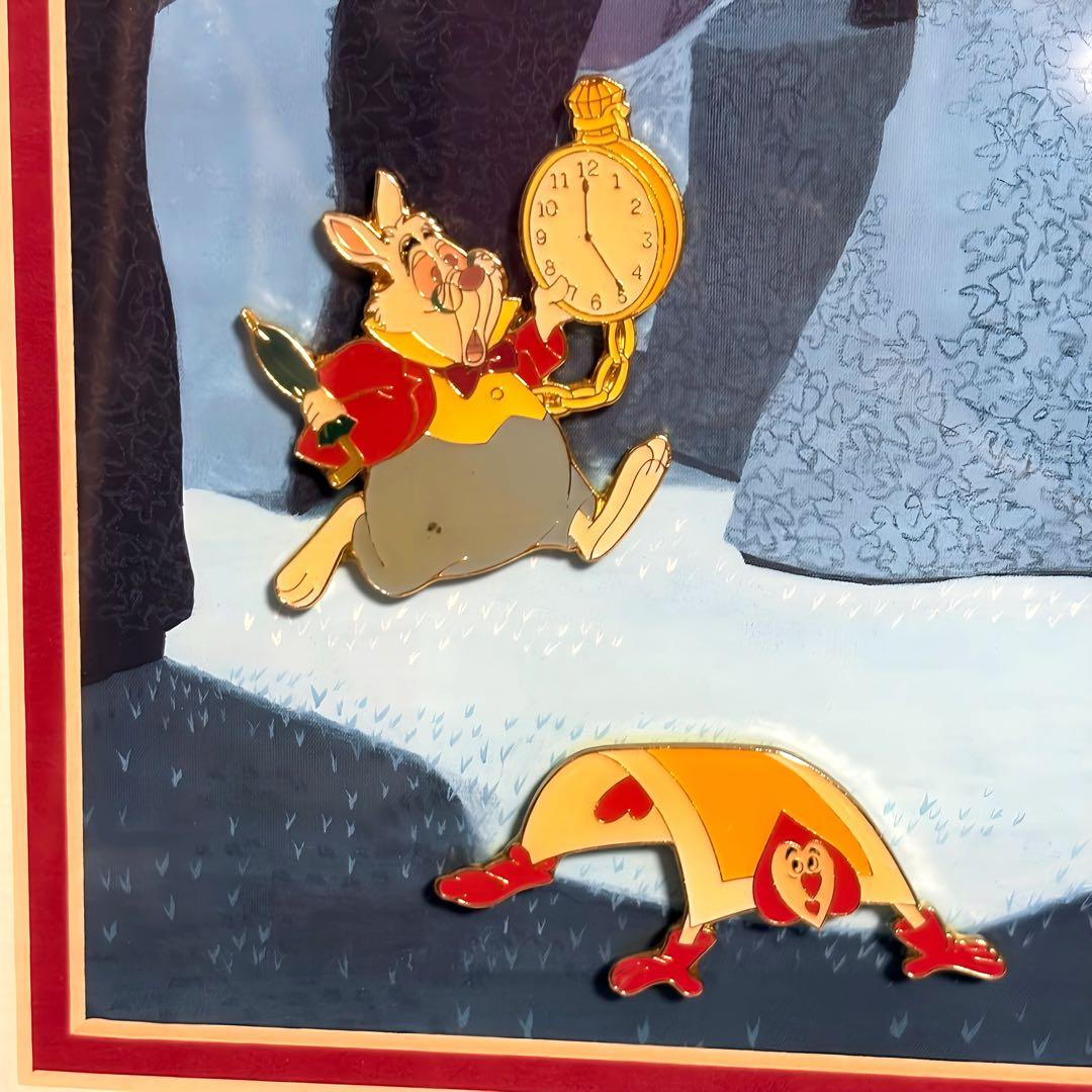 激レア‼︎ ディズニー　不思議の国のアリス　ピンバッジ　額装ピンセット　フレーム