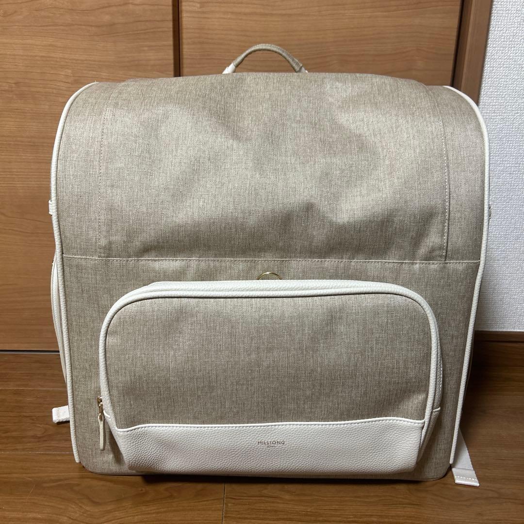 【m】milliong バックハグ バッグパック ラージ サンド