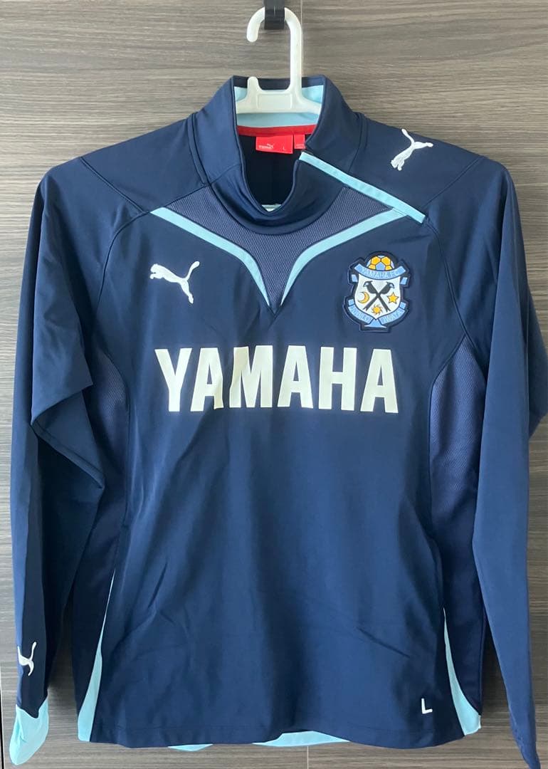 ジュビロ磐田支給品　トレーニングトップ