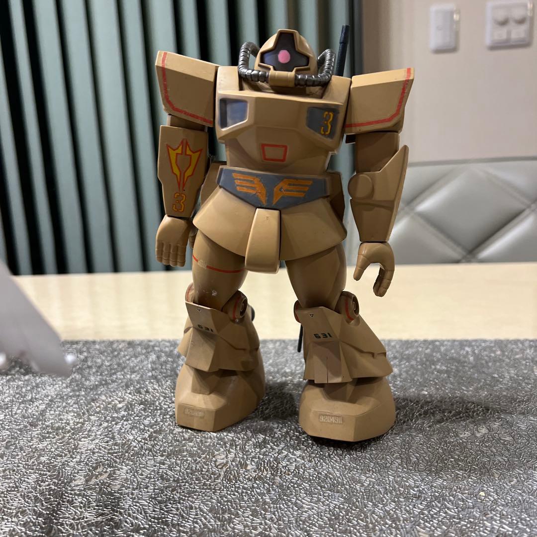 ガンダムモデル 10体　完成品（ジャンク）
