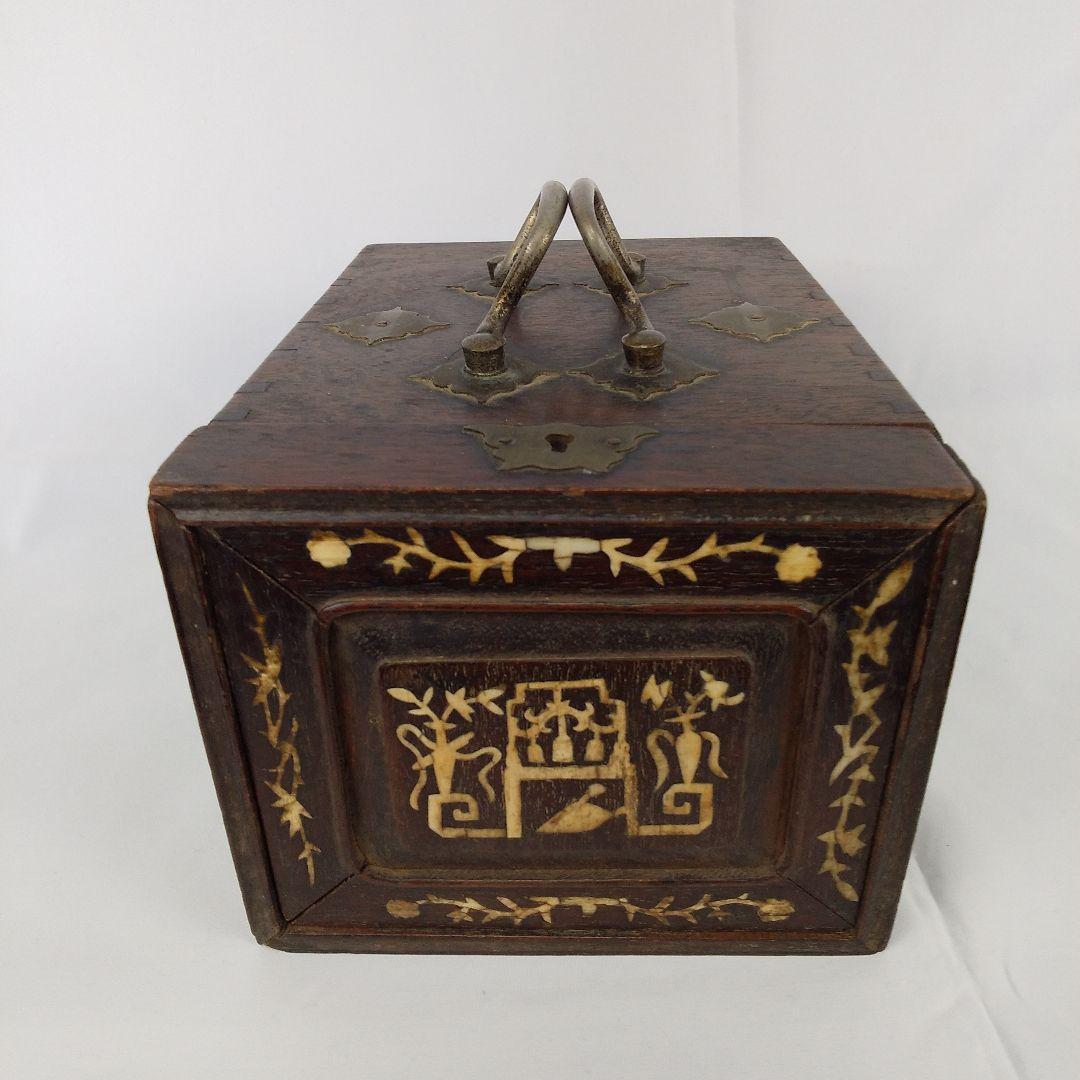 李朝化粧箱　李朝民芸家具　李朝家具　化粧箱　収納箱　木製箱　木箱　木工