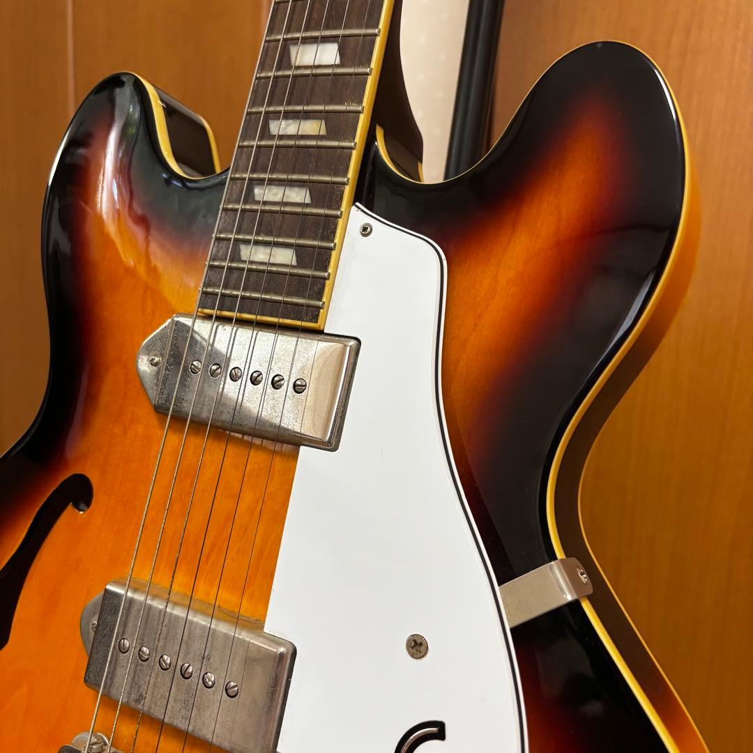 Epiphone ES-335 サンバースト