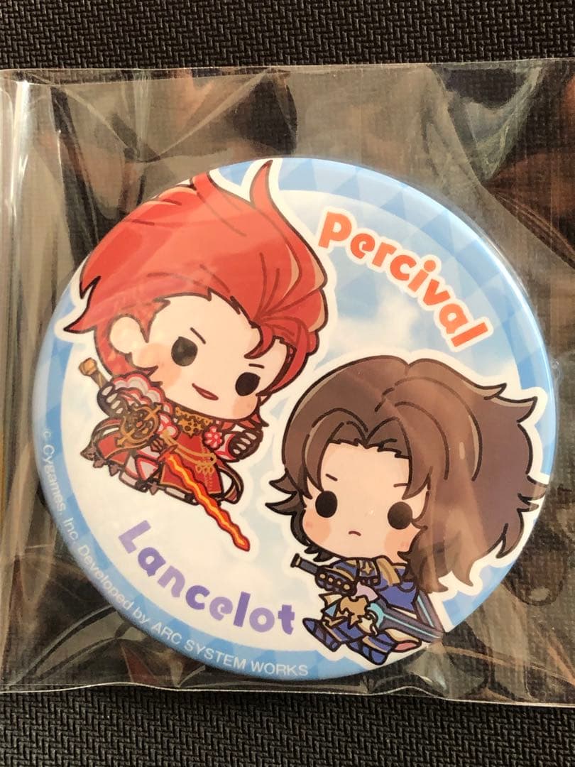 激レア　GRANBLUE FANTASY VS 電撃スペシャル　缶バッジ