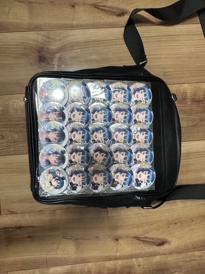 津島善子　痛バック