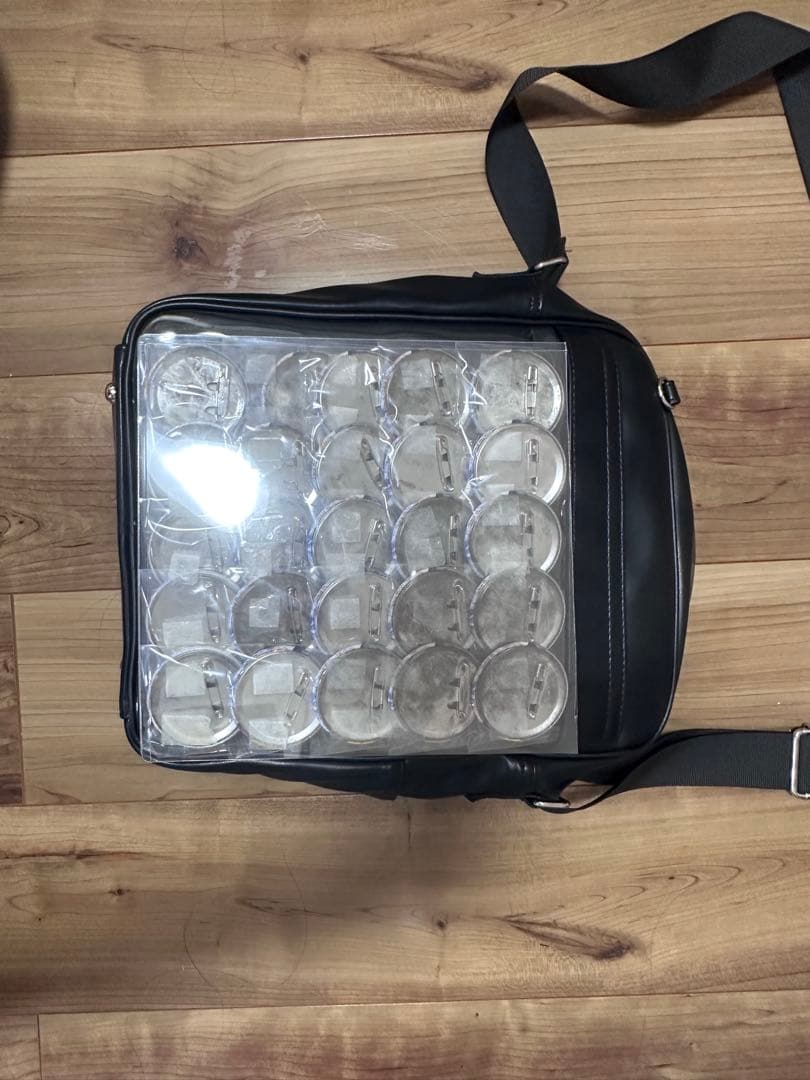 津島善子　痛バック