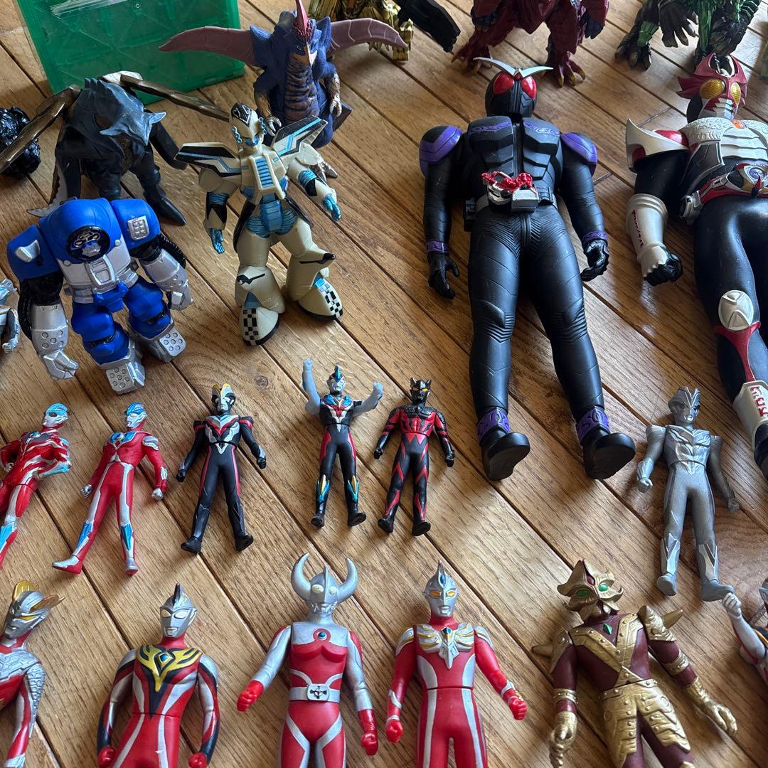 [即購入ok] ウルトラマン フィギュア 大量 まとめ 他マブヤーなど