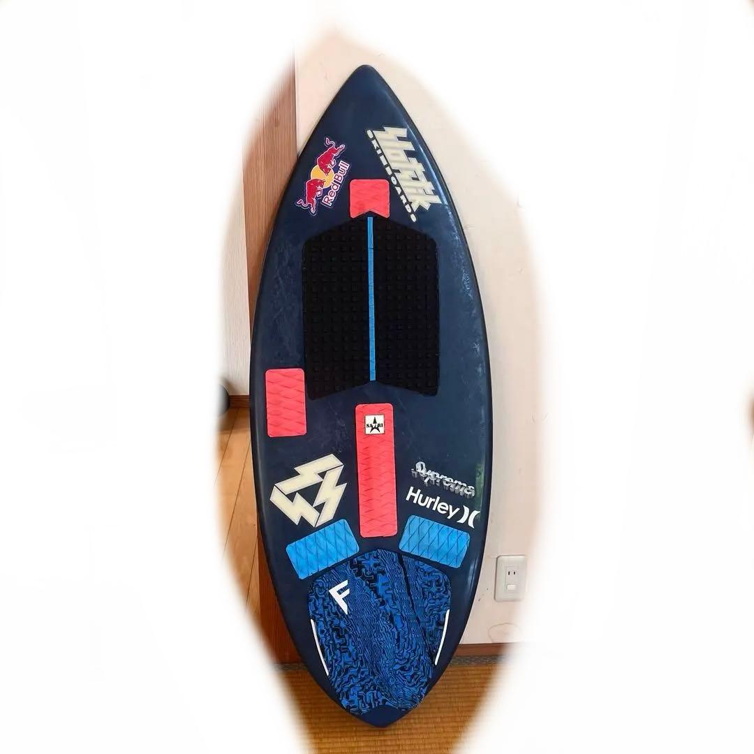 サーフボード　スキムボード