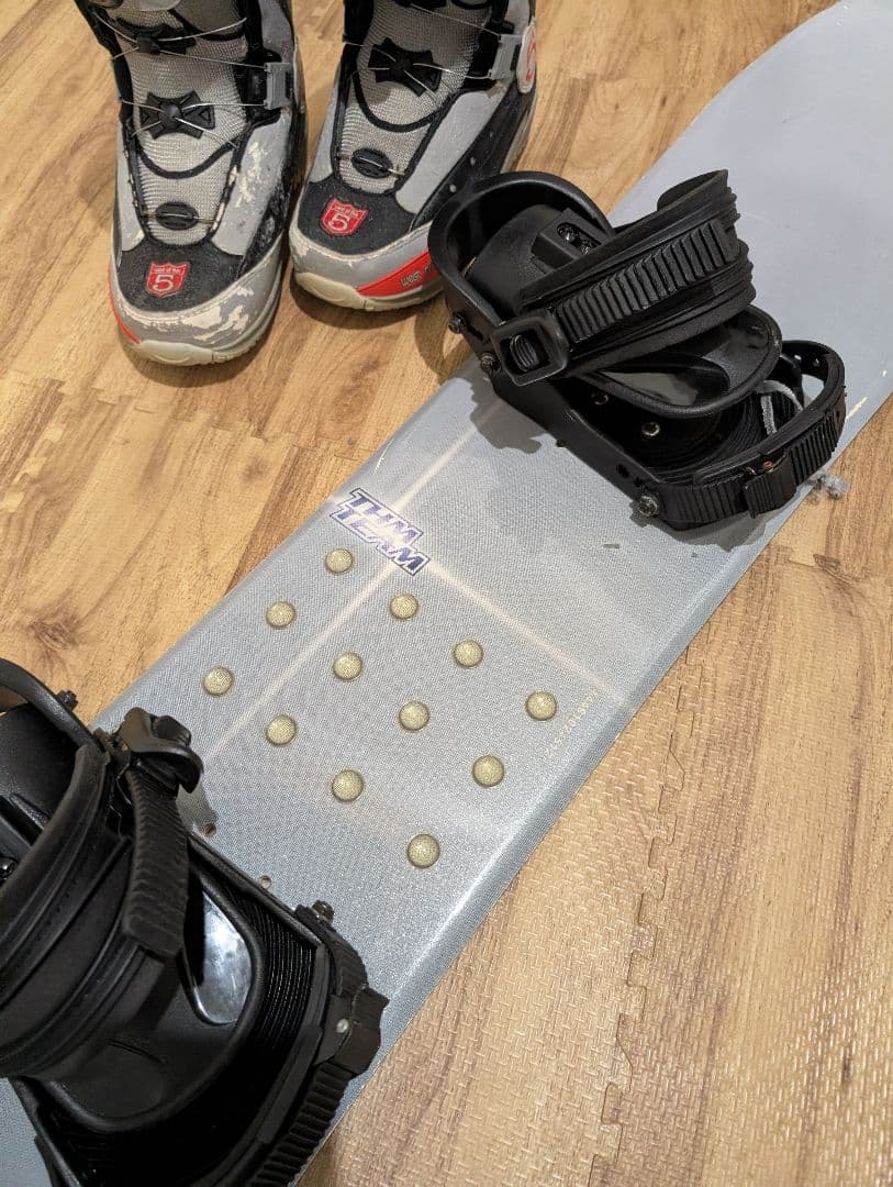 スノーボードセット　板143cm 　BOAブーツ25cm