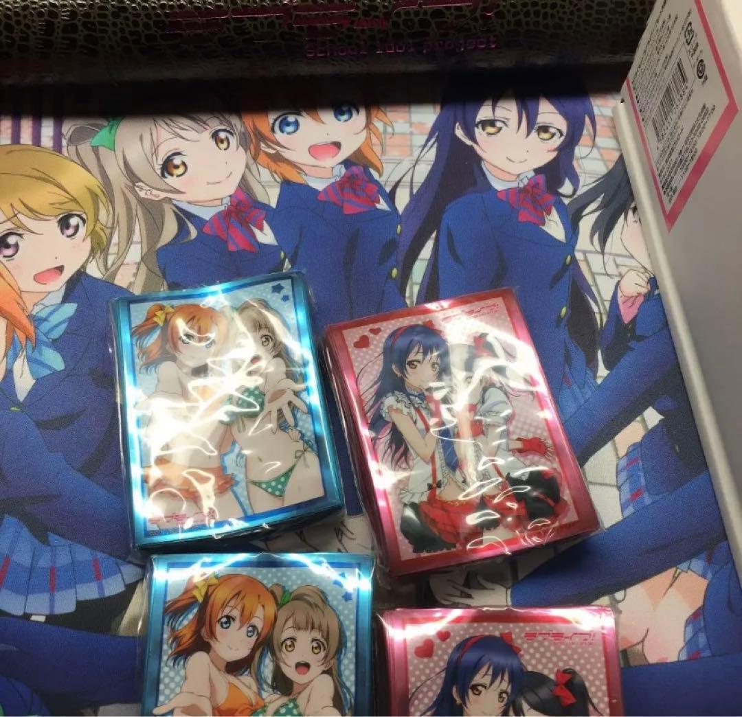 ラブライブ　プレイマット　キャラクタースリーブ