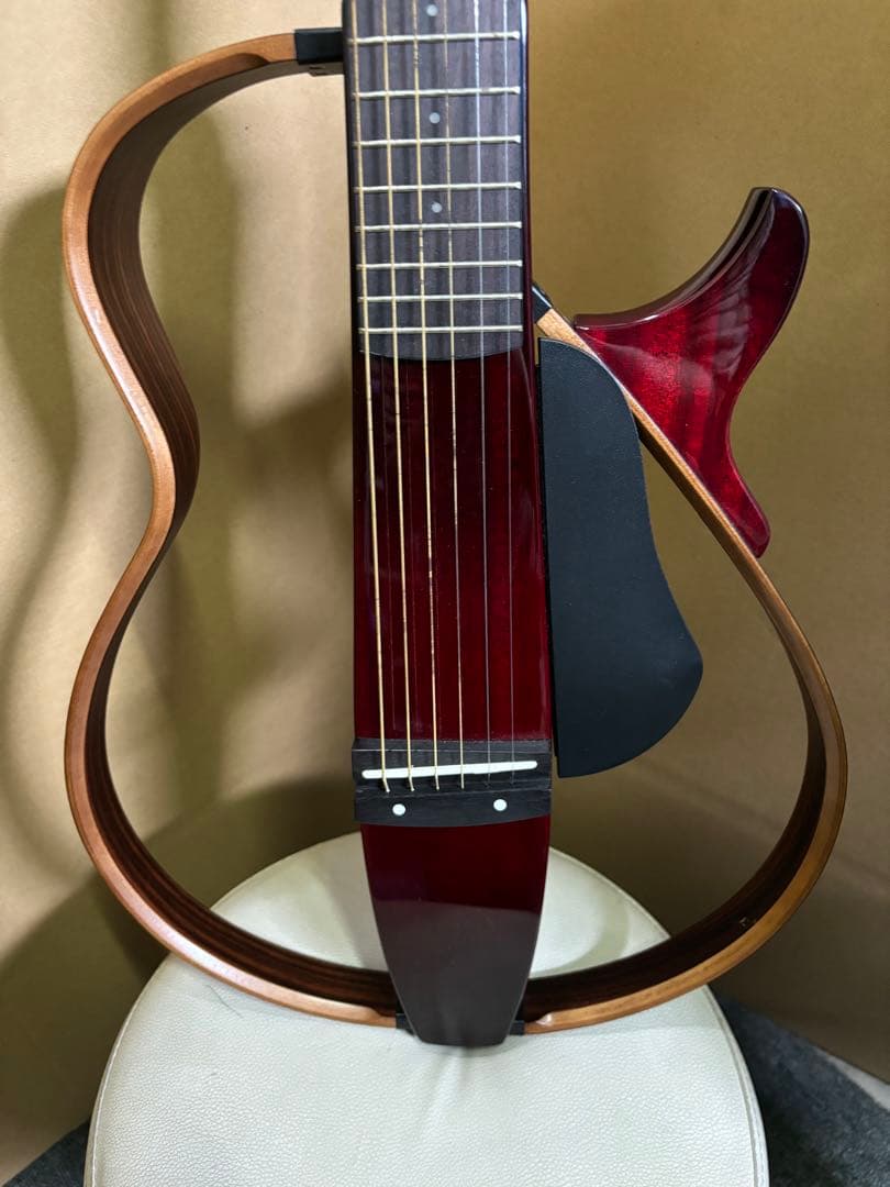 ヤマハサイレントギターSLG200S